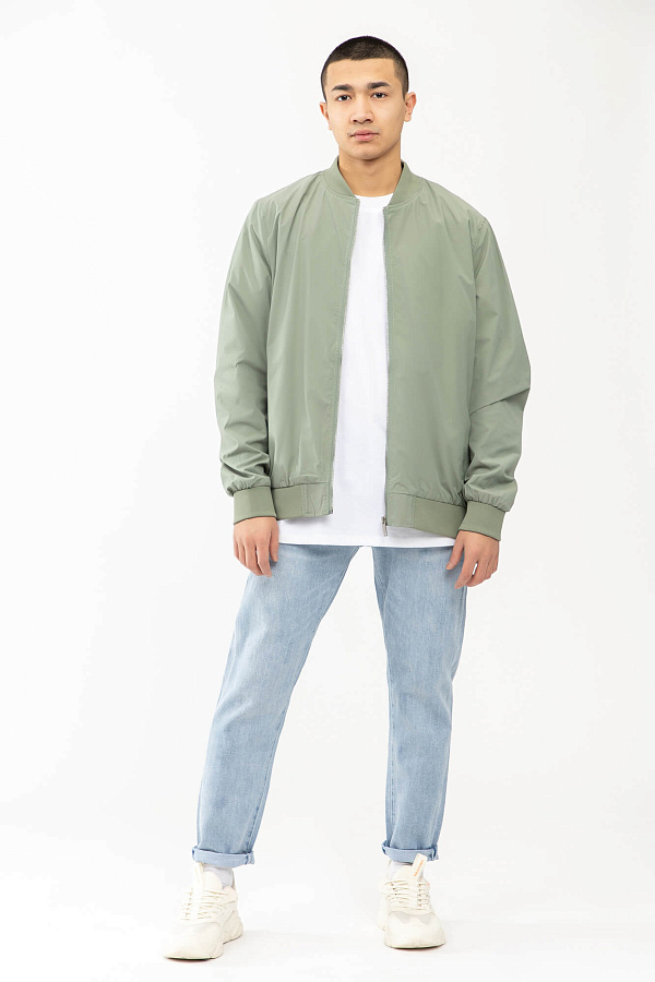 Ветровка короткая длина